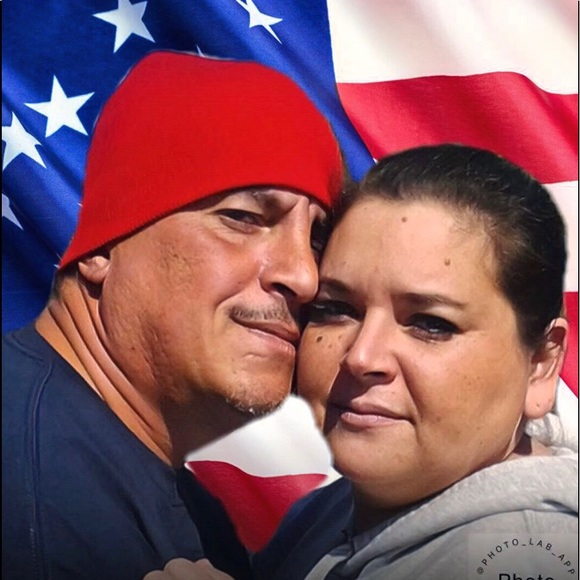 Meet your Posher, Leslie - Picture 1 of 1